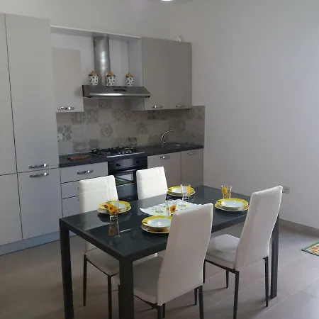 Casa Gioacchino בית נופש קאסארנו